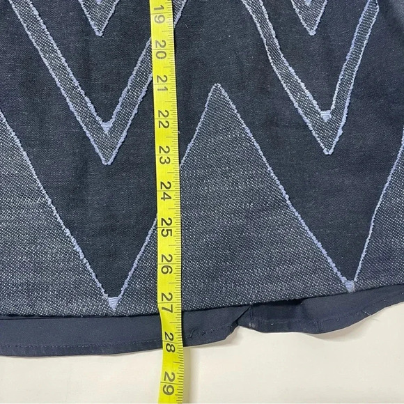 Anthropologie Eva Franco Textured-Chevron Midi Skirt Blue Ruffle Front Size 4 - Picture 11 of 16